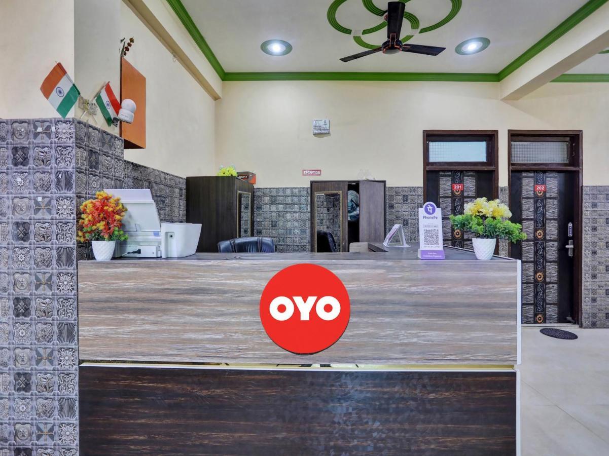 קאנפור Chaya Hotel And Banquet Hall מראה חיצוני תמונה