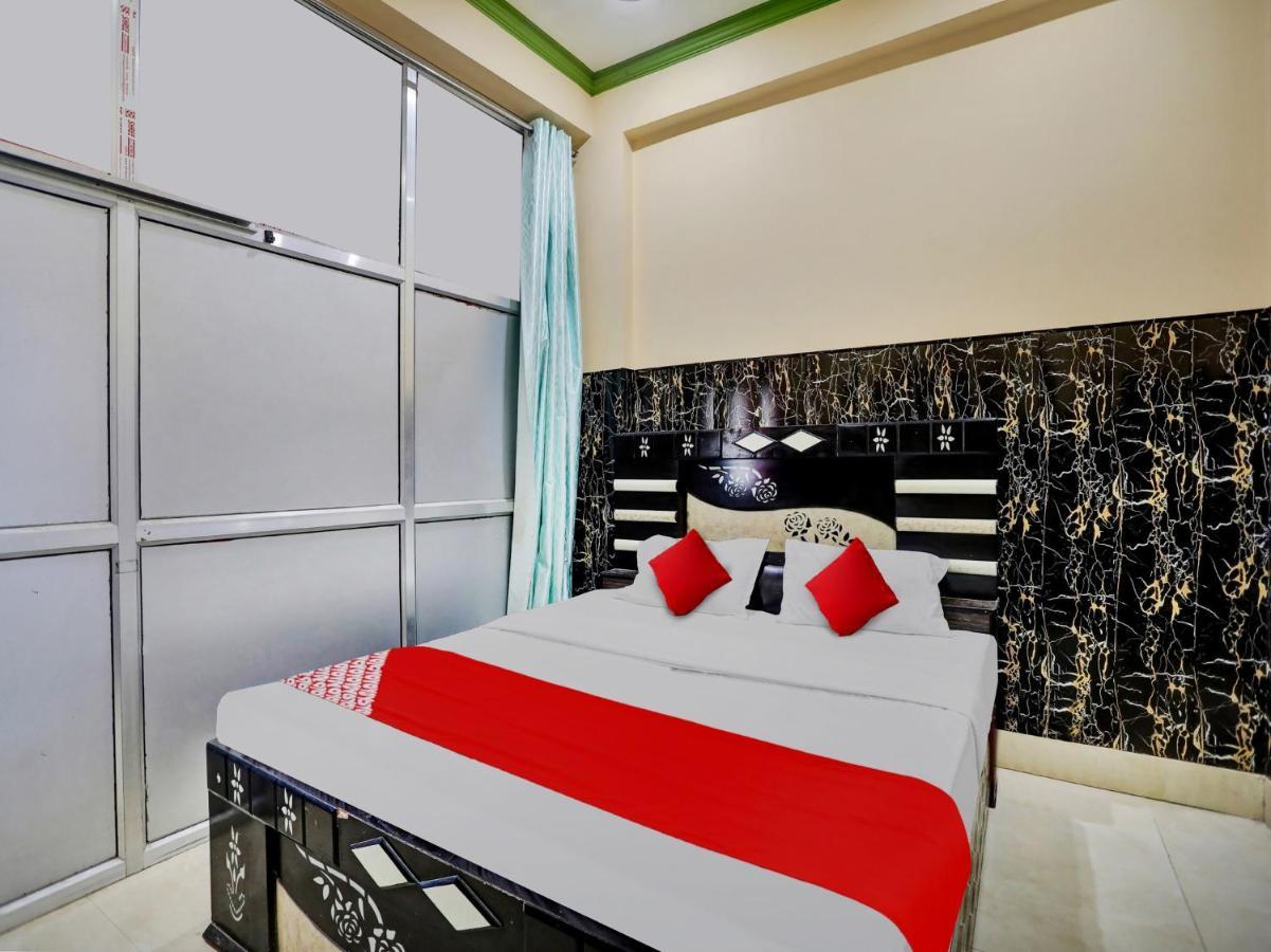 קאנפור Chaya Hotel And Banquet Hall מראה חיצוני תמונה